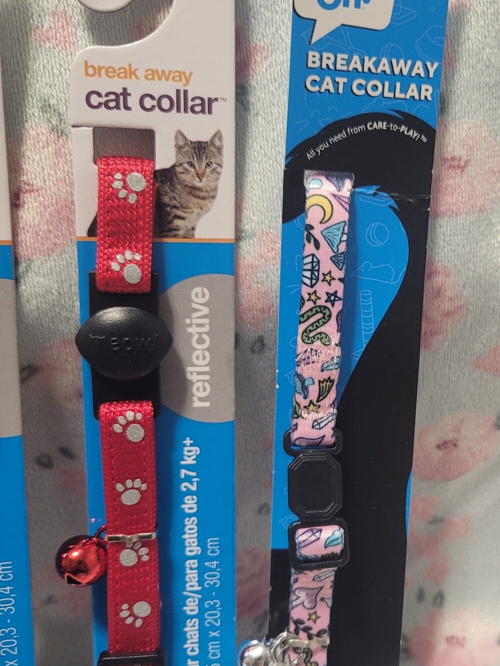 5 Cat Collars - Picture 3 of 4